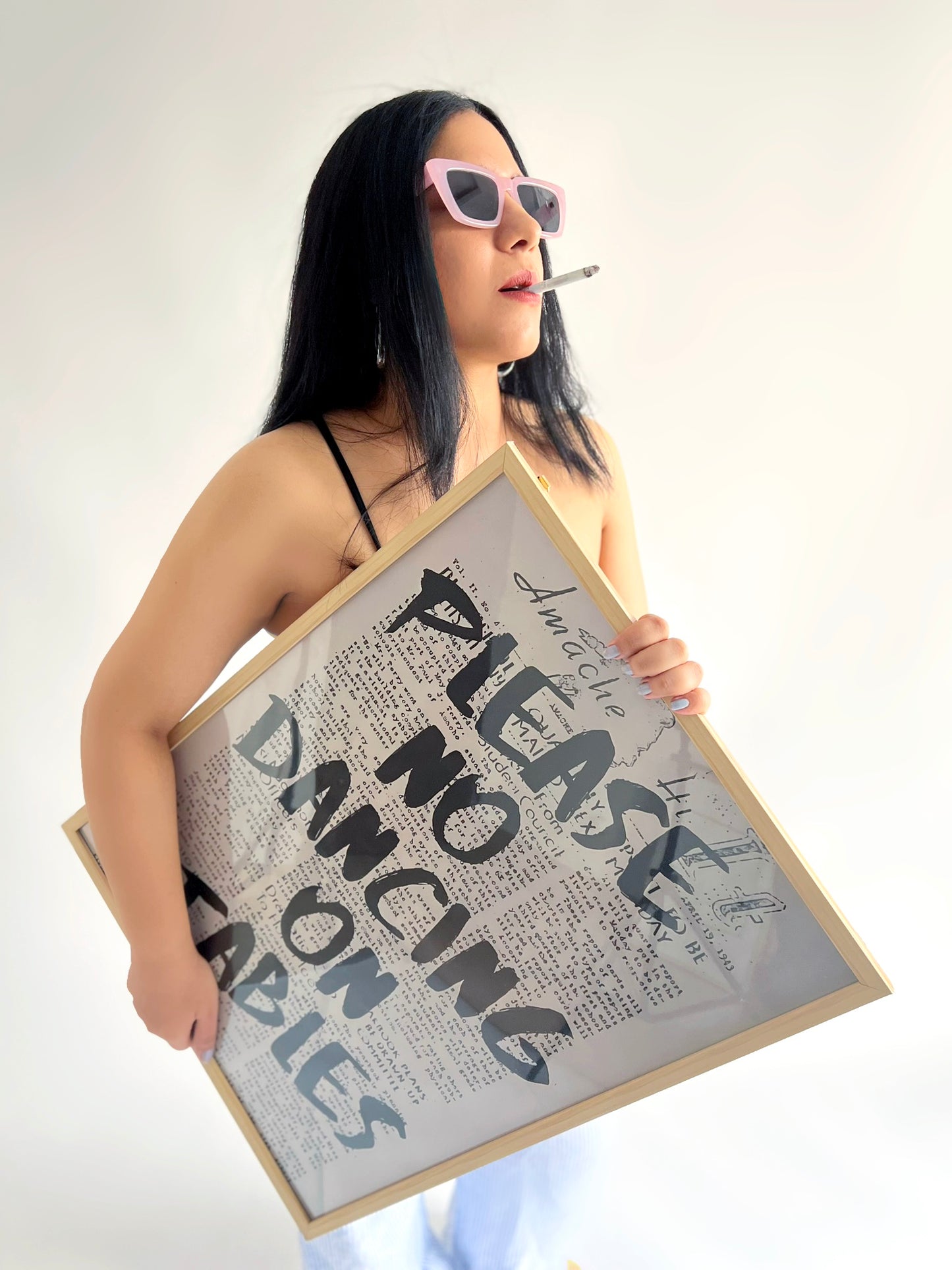 NO DANCING ON TABLE