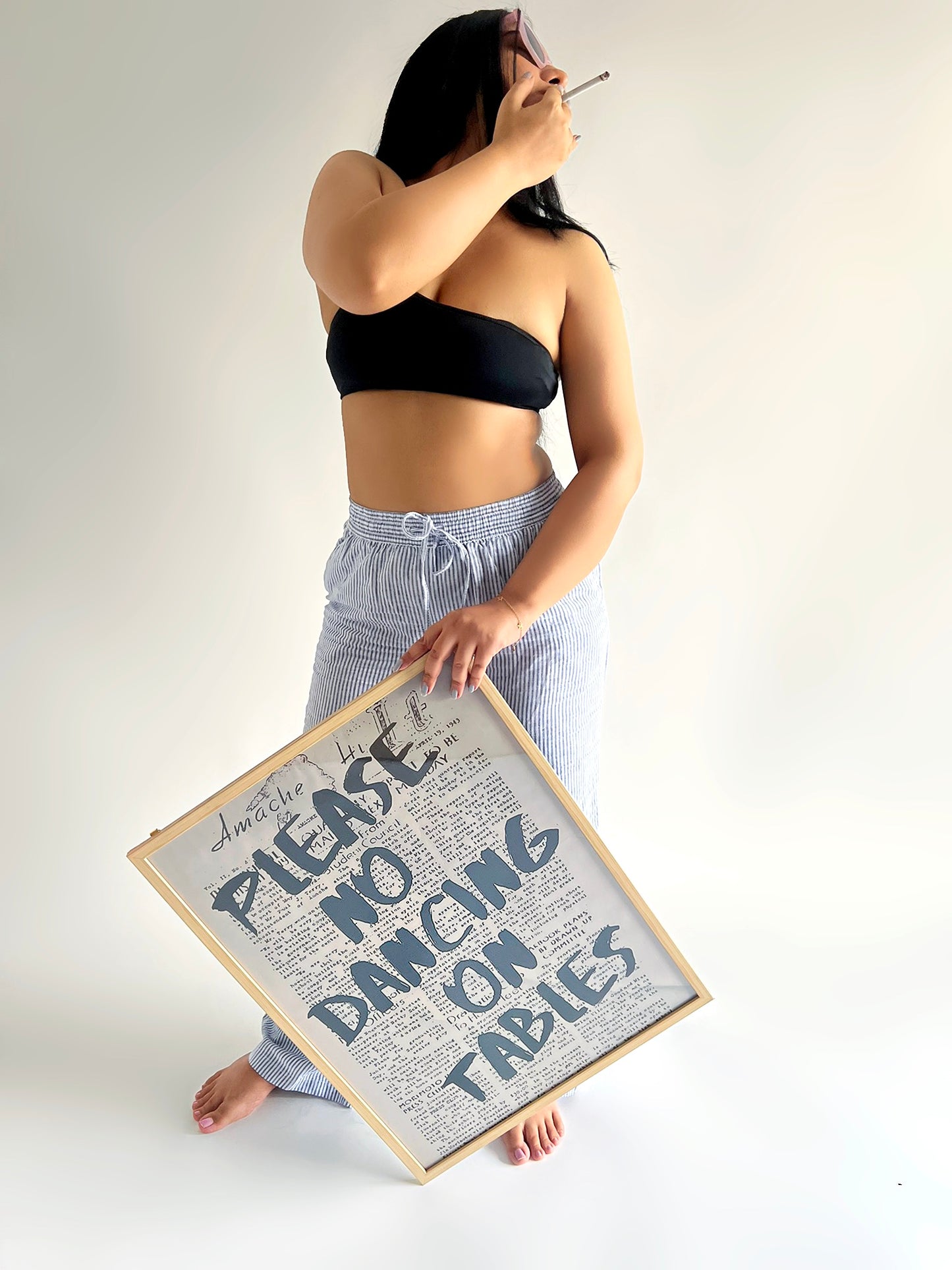 NO DANCING ON TABLE